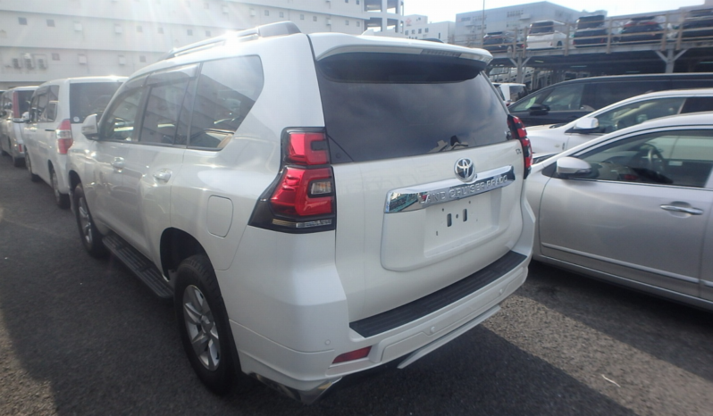 
								Toyota Land Cruiser Prado TX-Limited Package 2021 Pearl Color full									