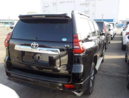 
										Toyota Land Cruiser Prado TX-L Limited Package 2021 Black Color full									