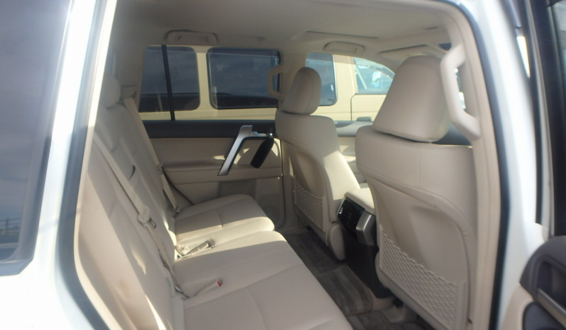 
								Toyota Land Cruiser Prado TX-Limited Package 2021 Pearl Color full									