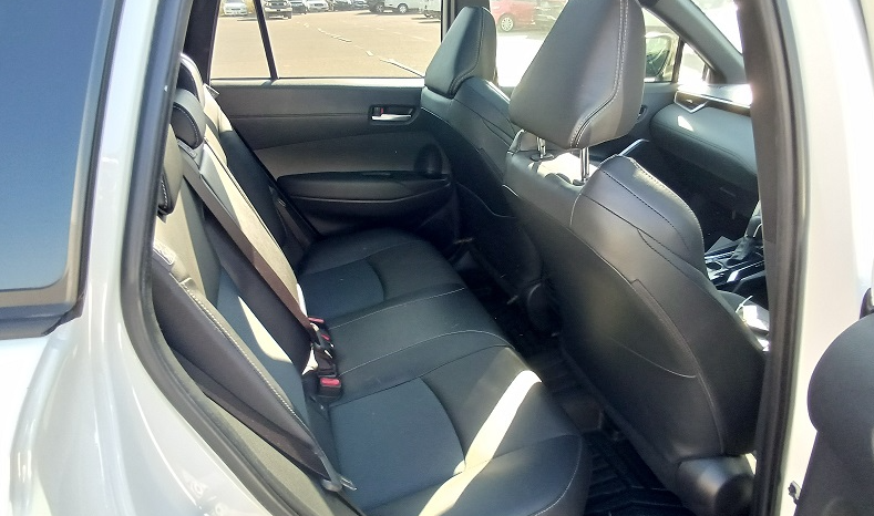 
								Toyota Corolla Cross Z Leather package 2025 Pearl Color JDM full									