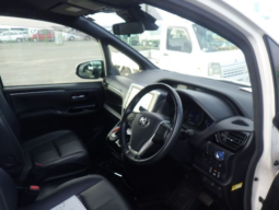 
										Toyota Esquire- GI Non Hybrid 2021 Pearl Color  full									