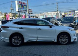 Toyota Harrier Z Leather Package (Non-Hybrid) 2020 Pearl Color