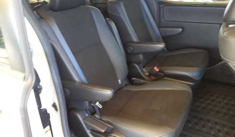 
								Toyota Noah- SI WXB Package Non Hybrid 2020 Pearl Color  full									