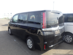 
										Toyota Noah-X Non Hybrid 2021 Black Color  full									