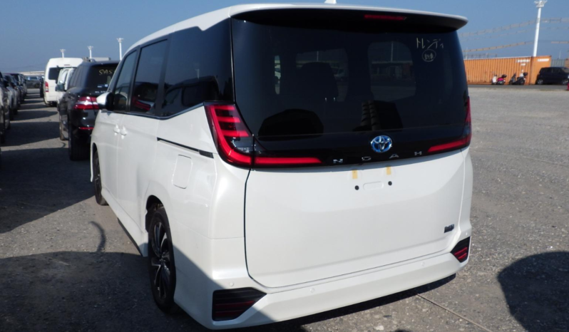 
								Toyota Noah-SZ Package Hybrid 2025 Pearl Color full									