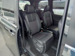 
										Toyota Noah S-Z Package Hybrid 2023 Black Color full									