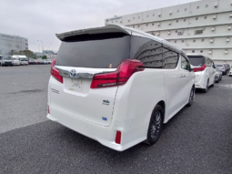 
										Toyota Alphard Executive Lounge Package 2022 Pearl Color full									