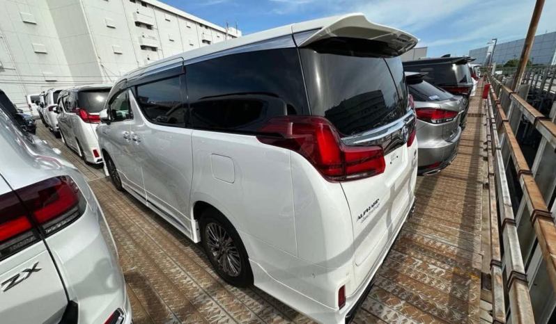 
								Toyota Alphard Executive Lounge Package 2021 Pearl Color full									
