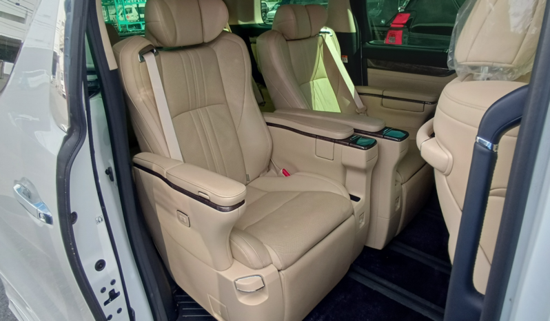 
								Toyota Alphard Executive Lounge Package 2021 Pearl Color full									
