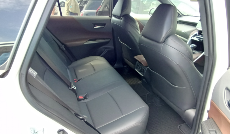 
								‎Toyota Harrier Z Leather Package 2022 Pearl Color full									