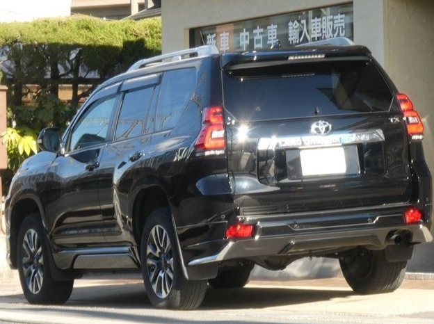 
								Toyota Land Cruiser Prado TX-L Limited Package 2021 Black Color full									
