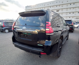 
										Toyota Land Cruiser Prado 70th Anniversary Edition Package 2022 Black Color full									
